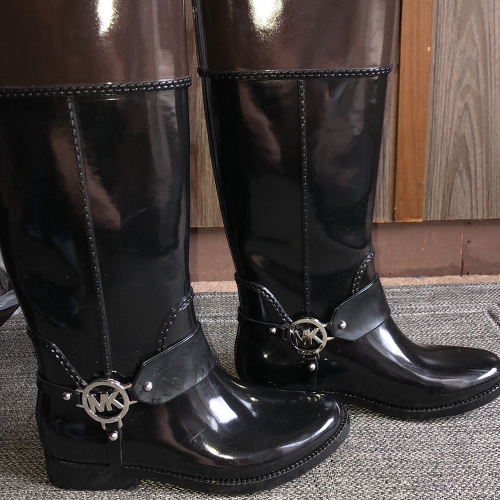 MK rain boots